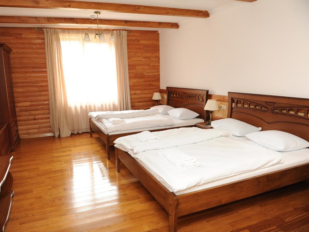 בוקובל Hotel Perlyna Karpat חדר תמונה