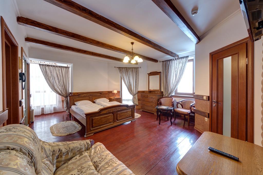 בוקובל Hotel Perlyna Karpat מראה חיצוני תמונה