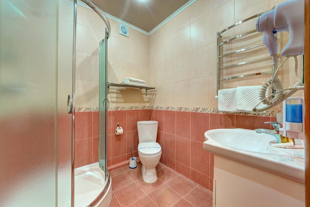 בוקובל Hotel Perlyna Karpat מראה חיצוני תמונה