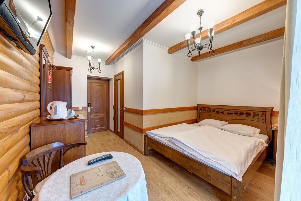בוקובל Hotel Perlyna Karpat מראה חיצוני תמונה