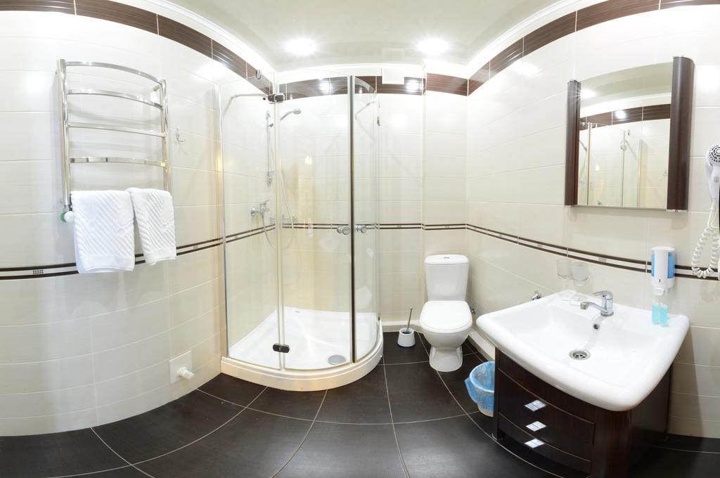 בוקובל Hotel Perlyna Karpat מראה חיצוני תמונה
